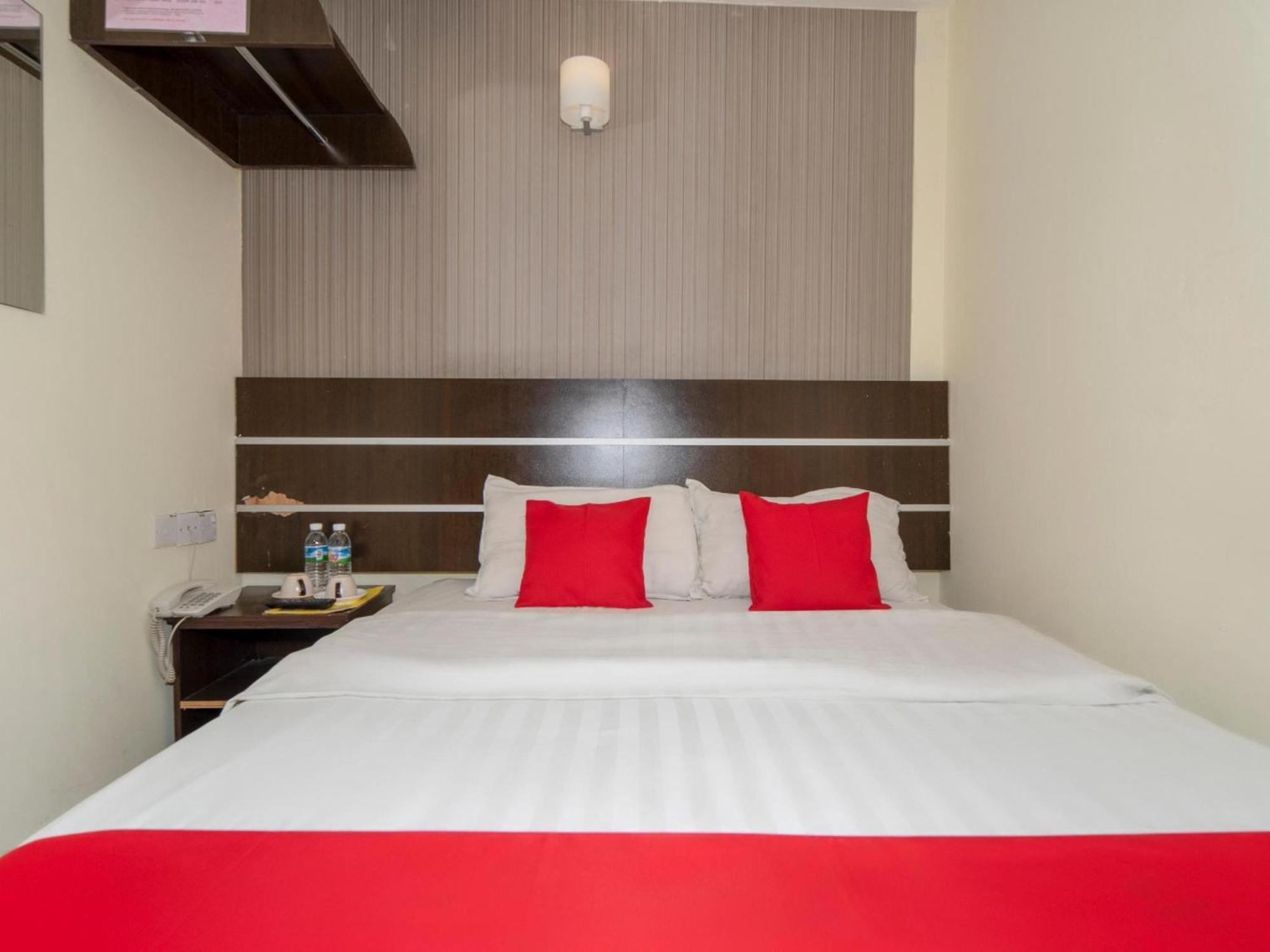 Super Oyo 89944 Stay Inn Kota Kinabalu Buitenkant foto