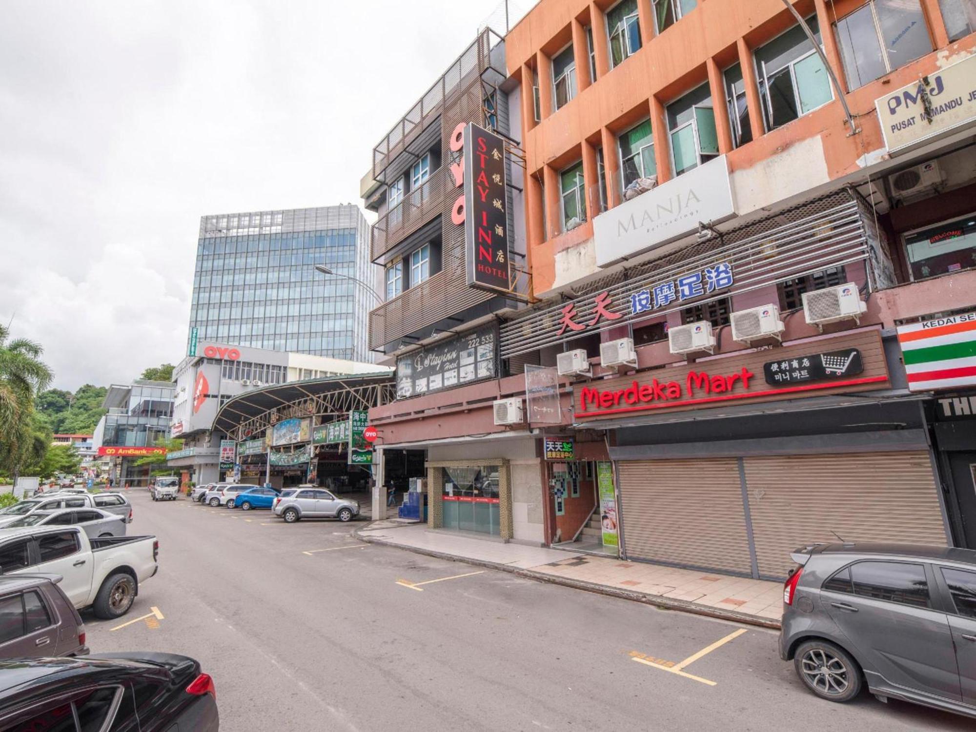 Super Oyo 89944 Stay Inn Kota Kinabalu Buitenkant foto
